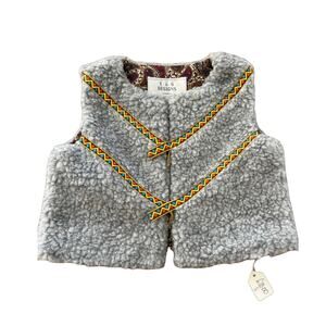 Girls European Boutique gray Sherpa vest trimming detail S